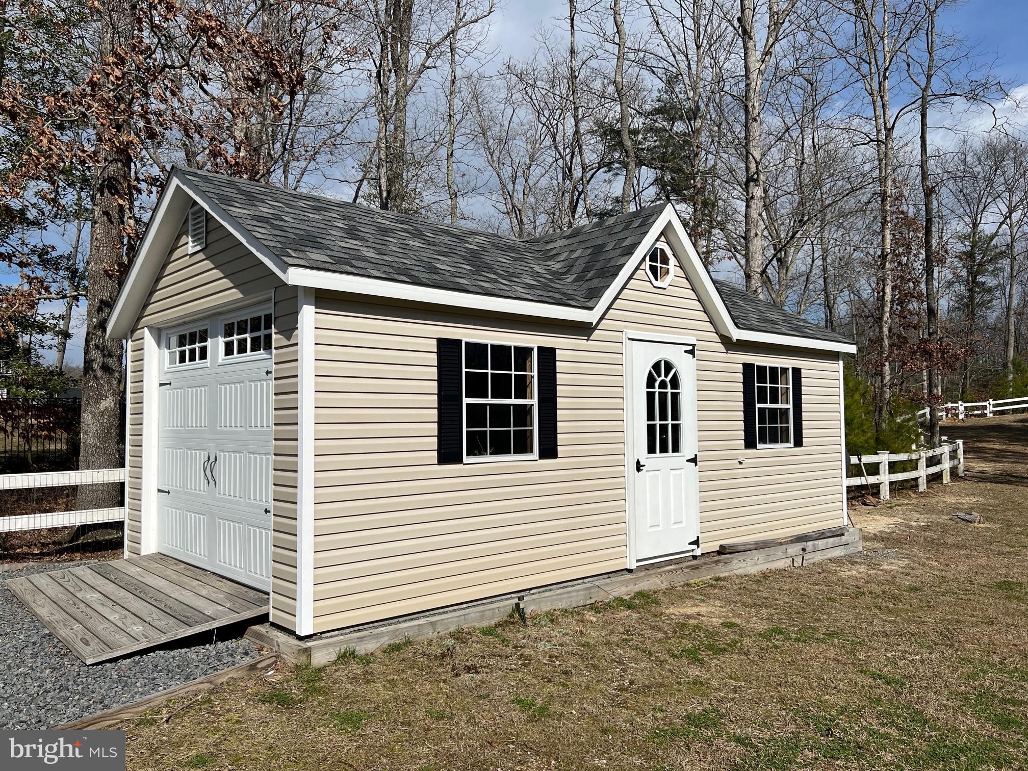 LAUREL PRESERVE - Residential