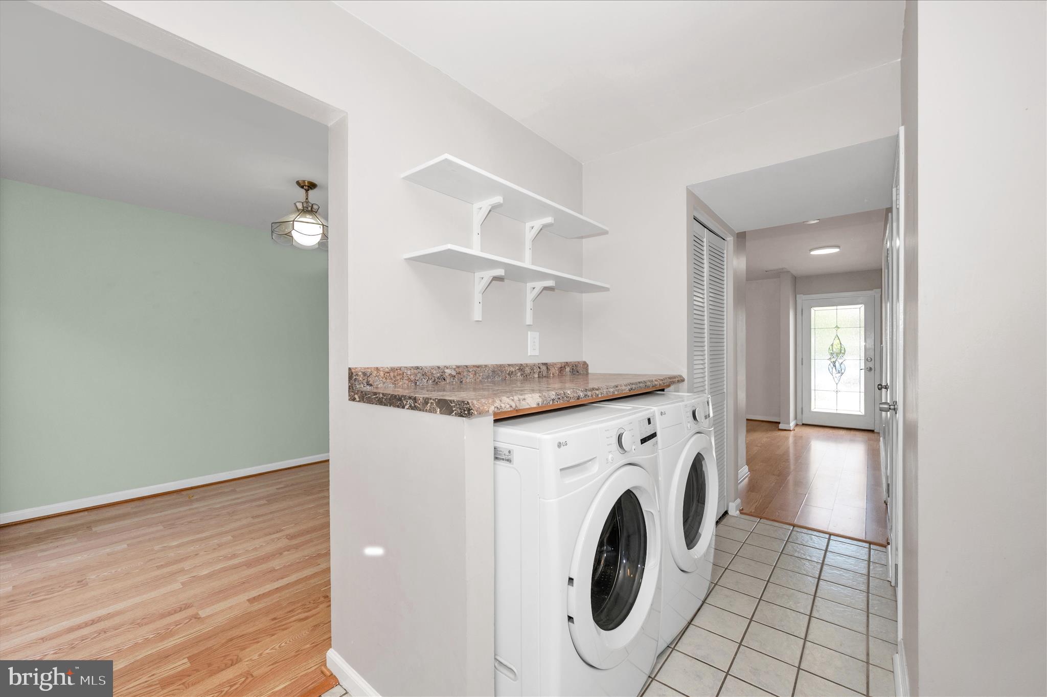 MARYLAND PLACE - Residential