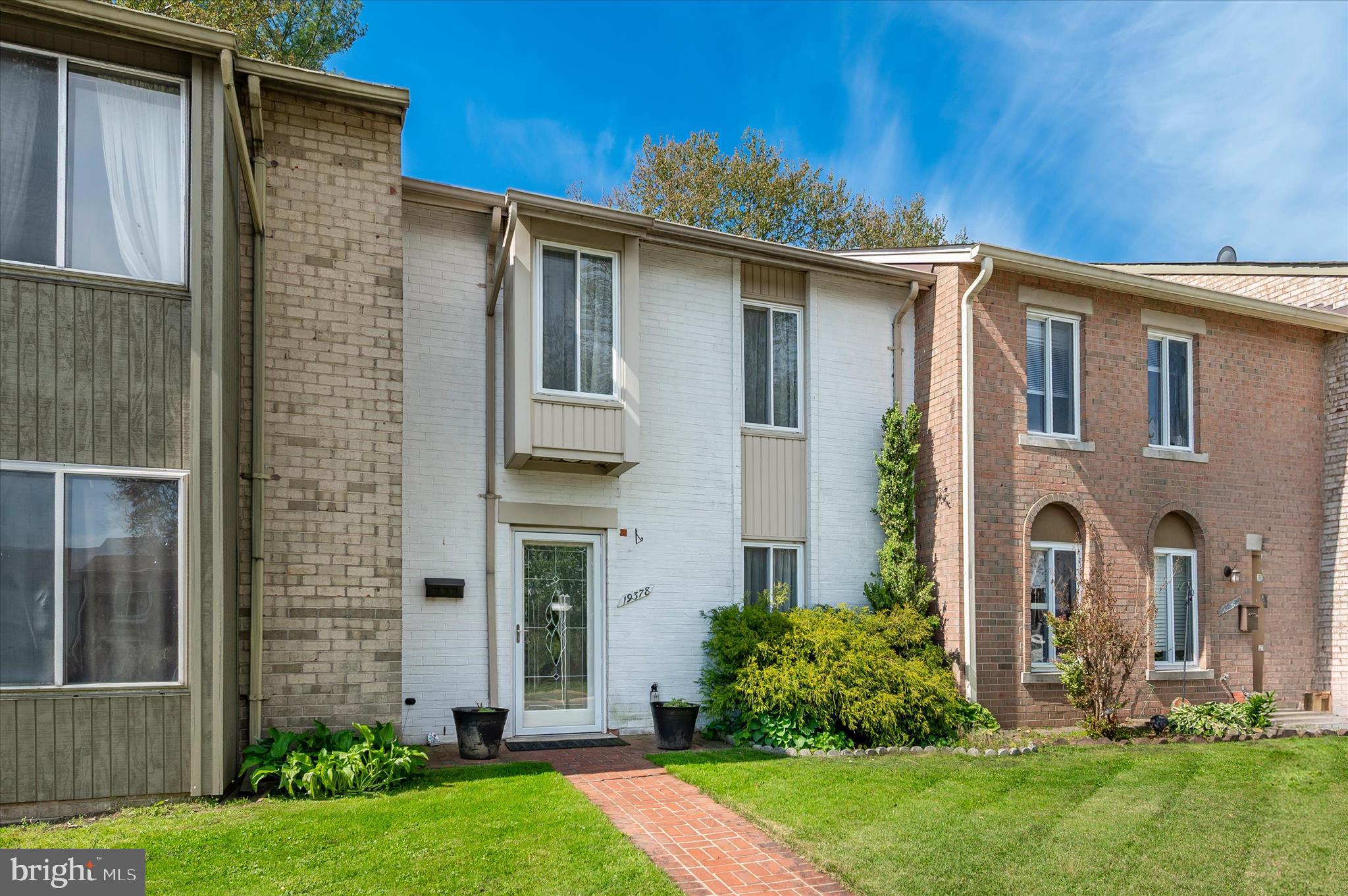 MARYLAND PLACE - Residential