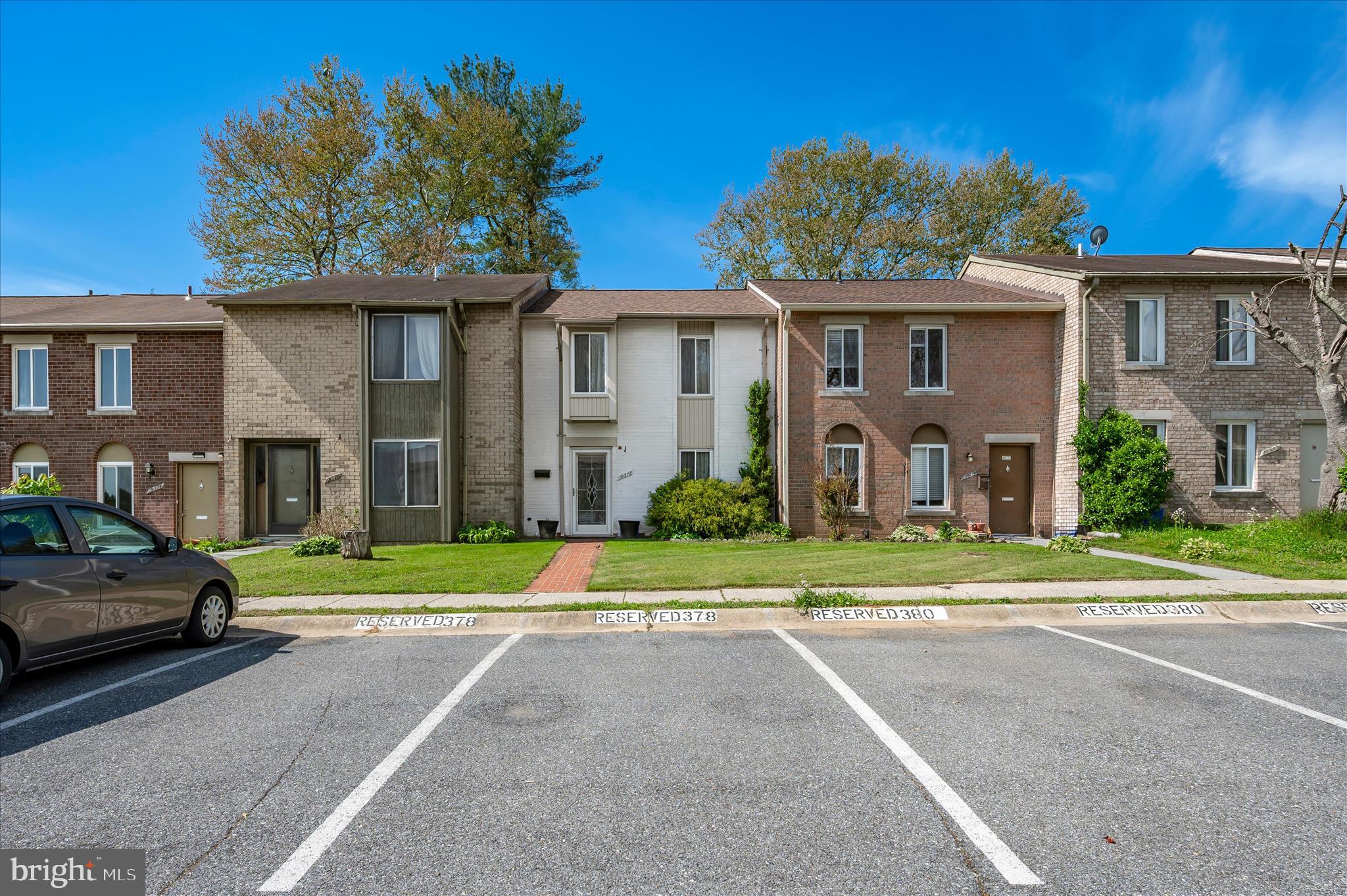MARYLAND PLACE - Residential