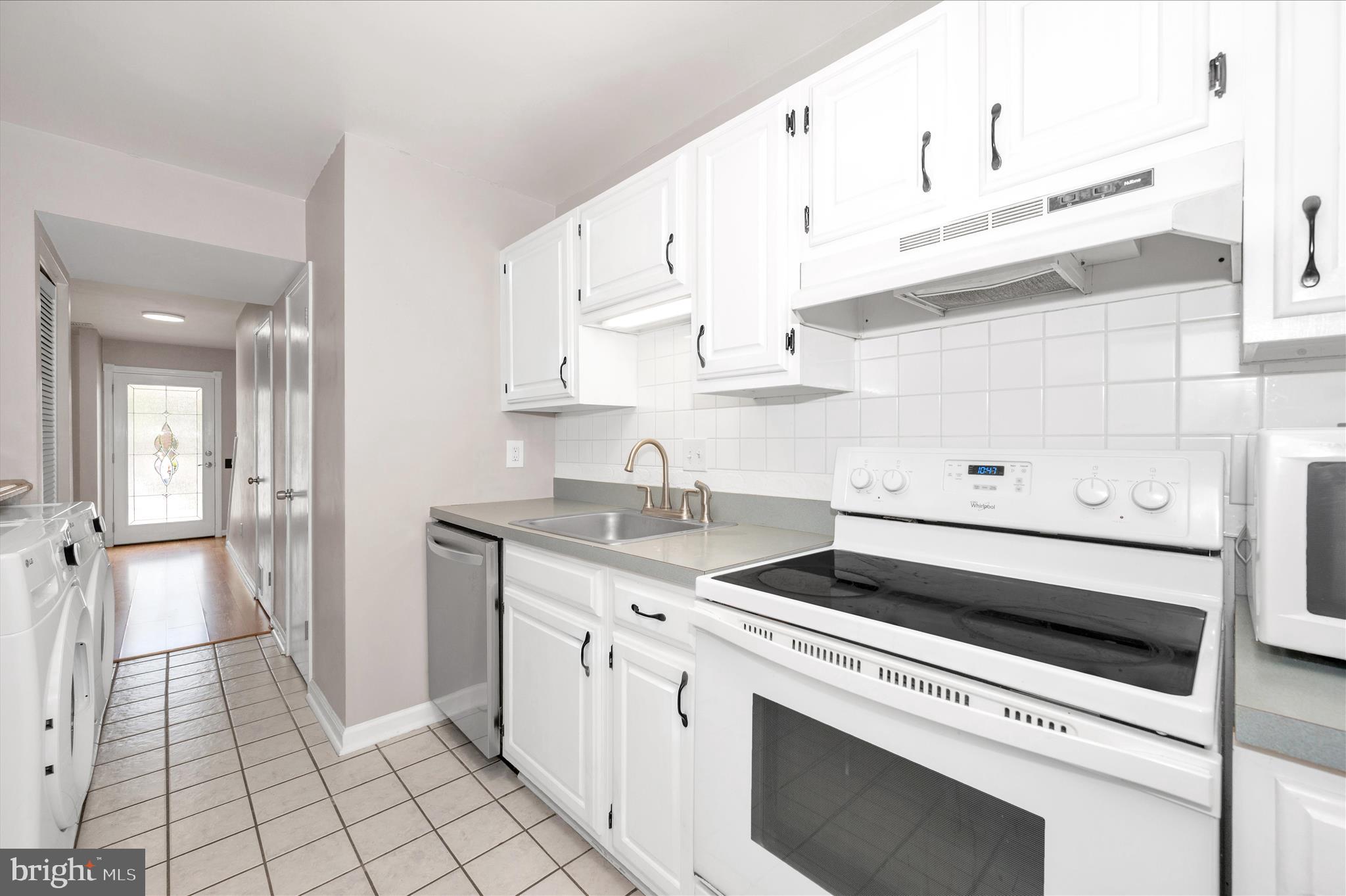 MARYLAND PLACE - Residential