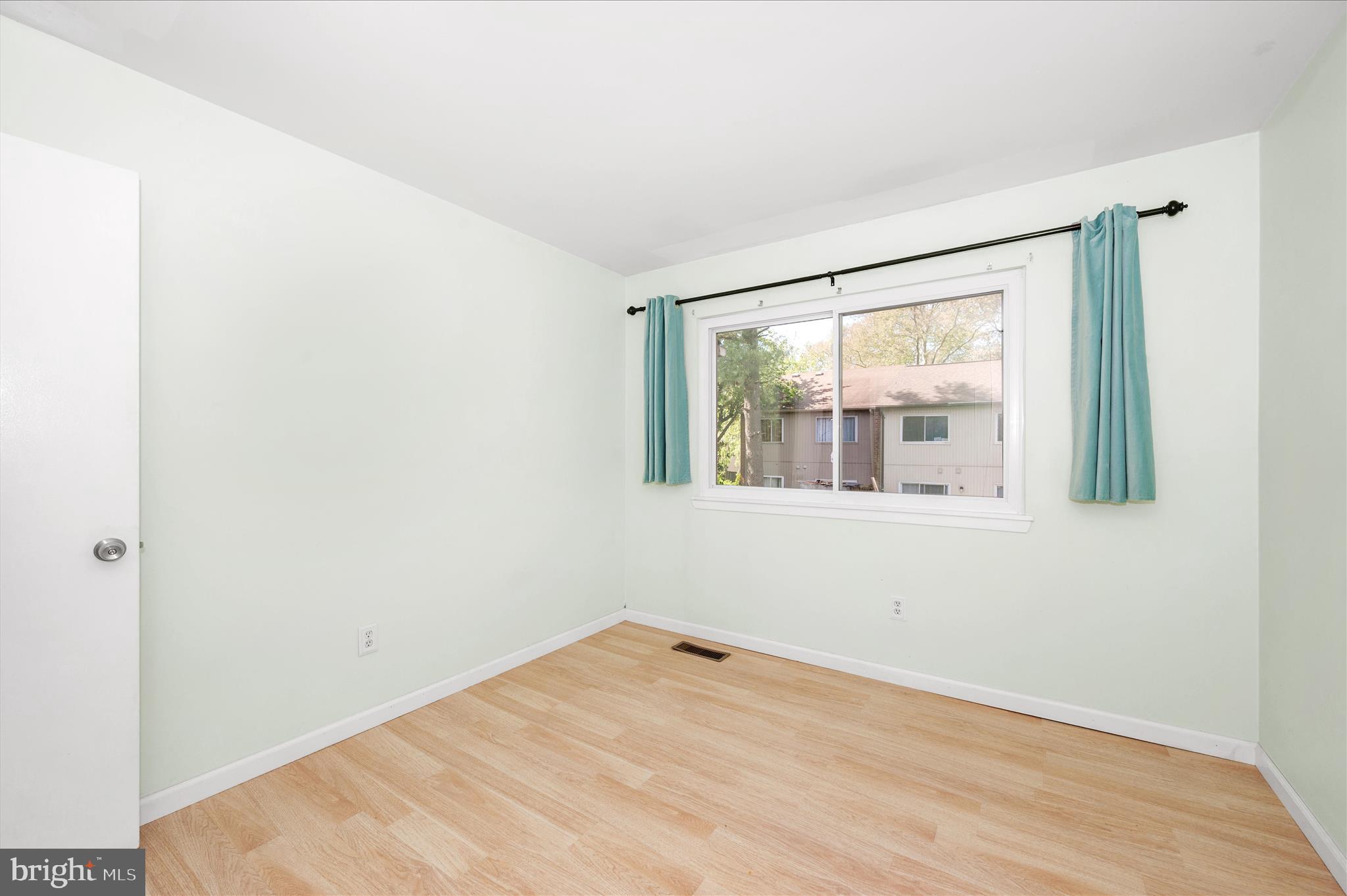 MARYLAND PLACE - Residential