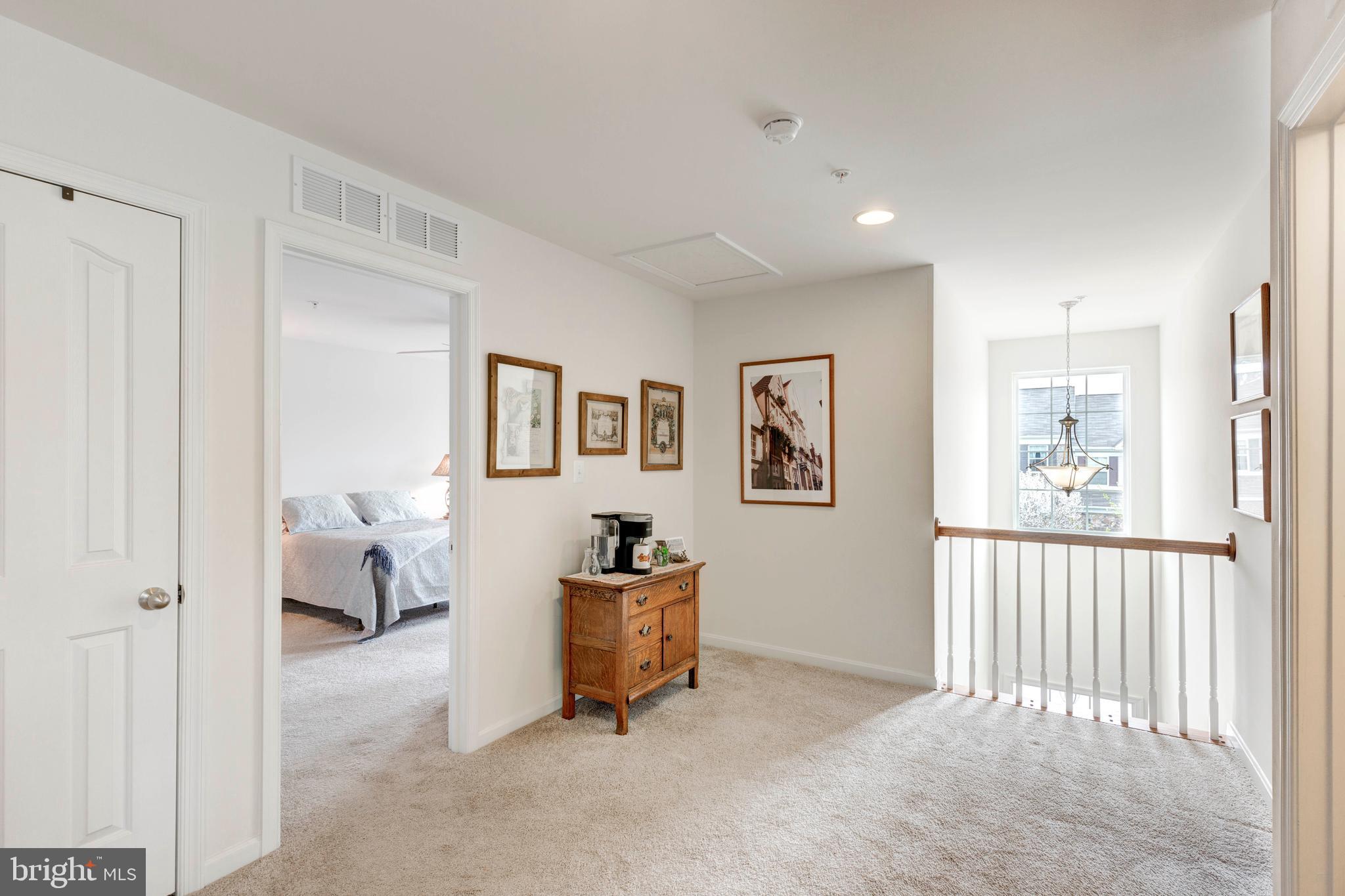 GREENVALE MEWS - Residential