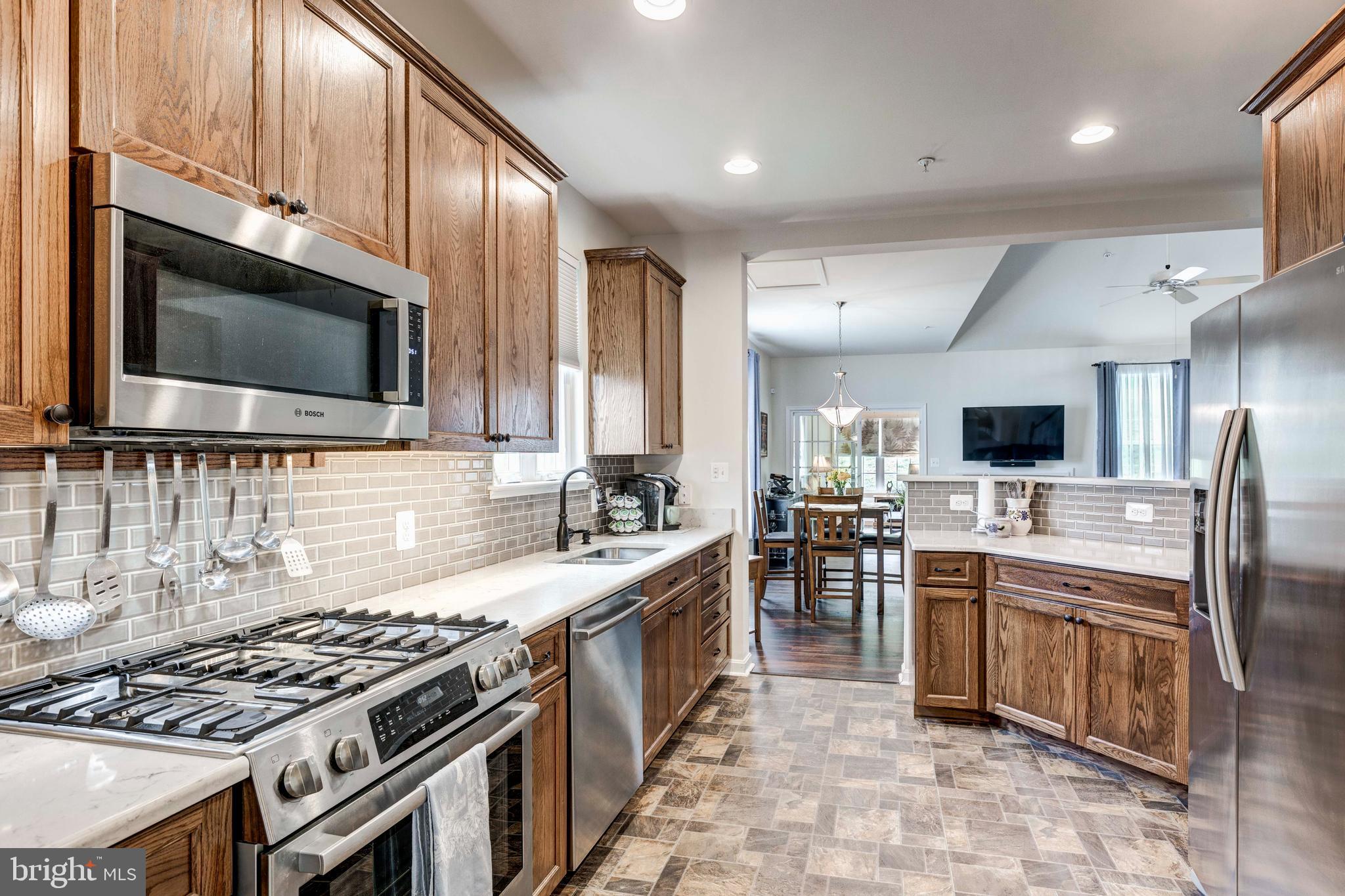 GREENVALE MEWS - Residential