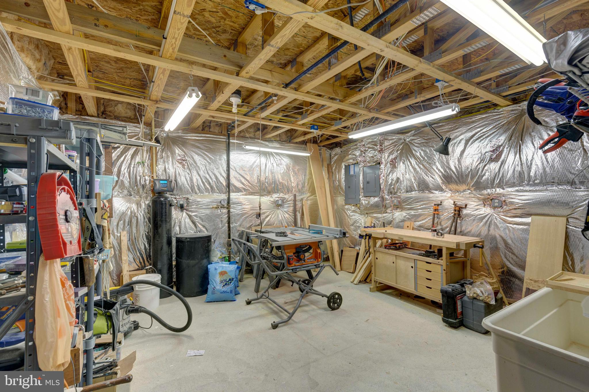 GREENVALE MEWS - Residential