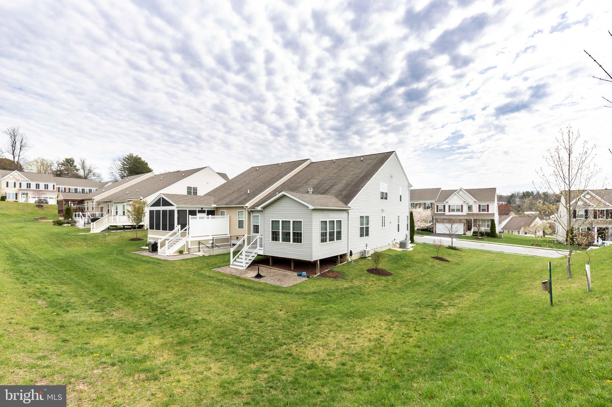 GREENVALE MEWS - Residential