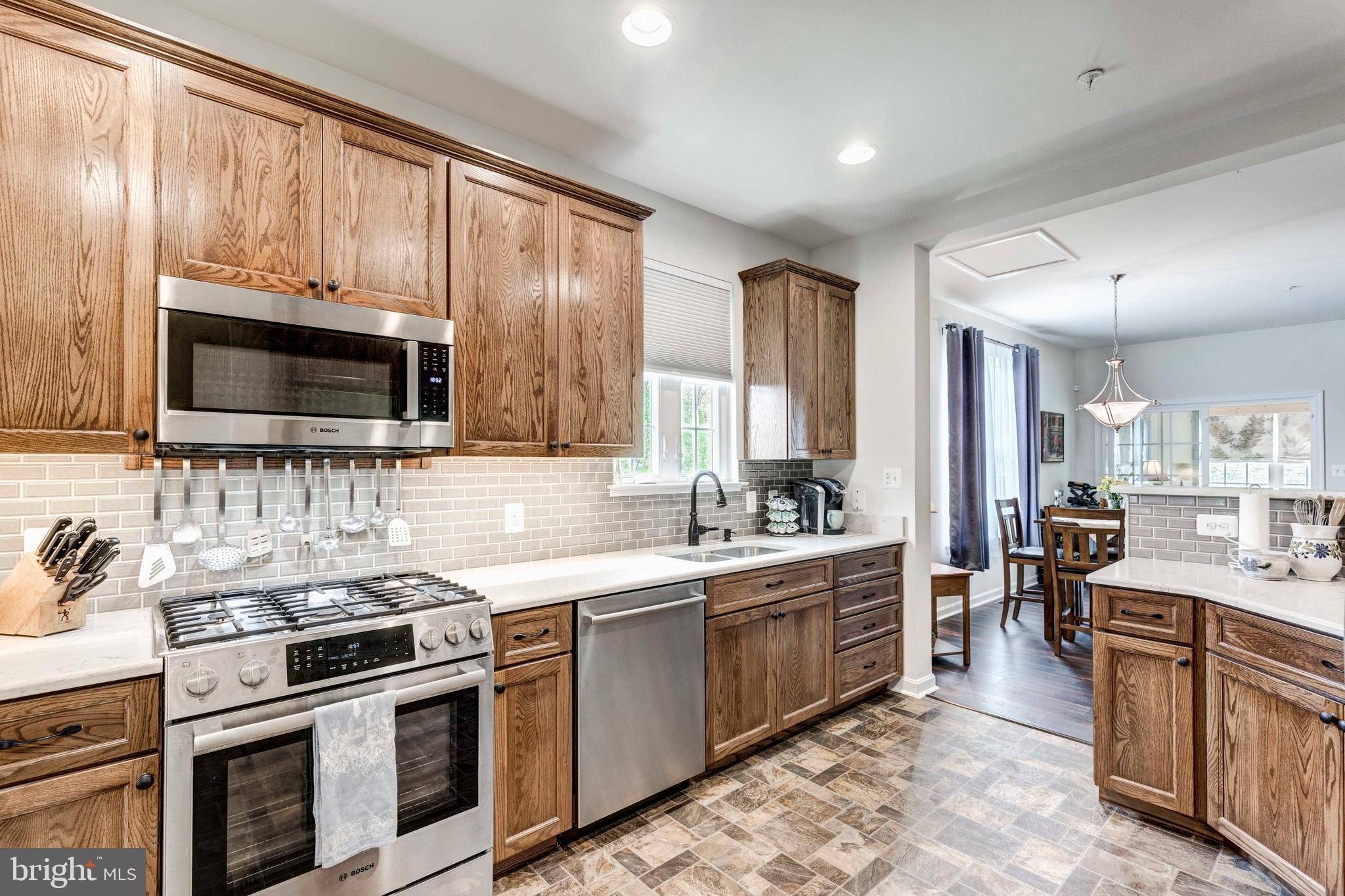 GREENVALE MEWS - Residential