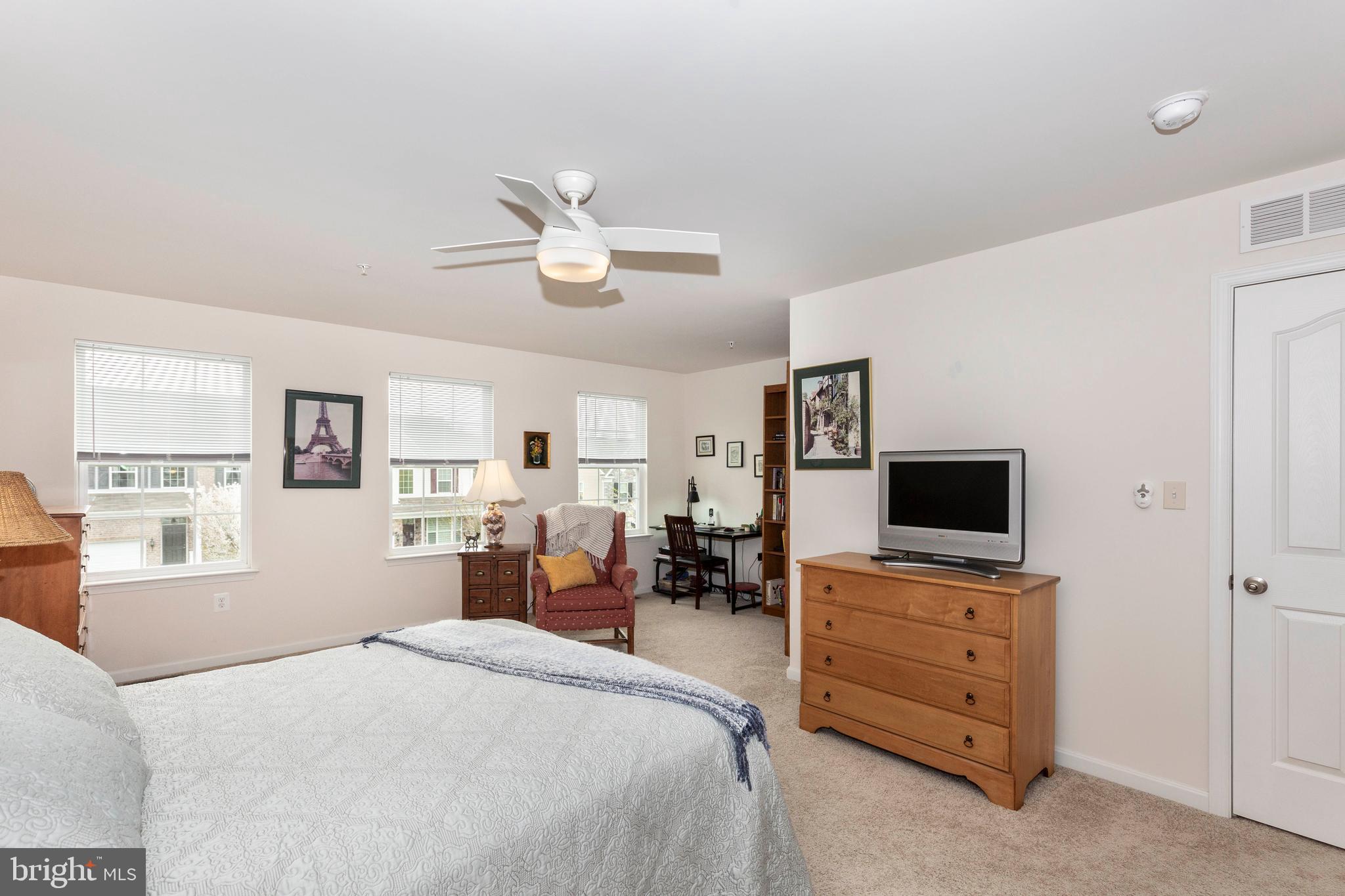 GREENVALE MEWS - Residential