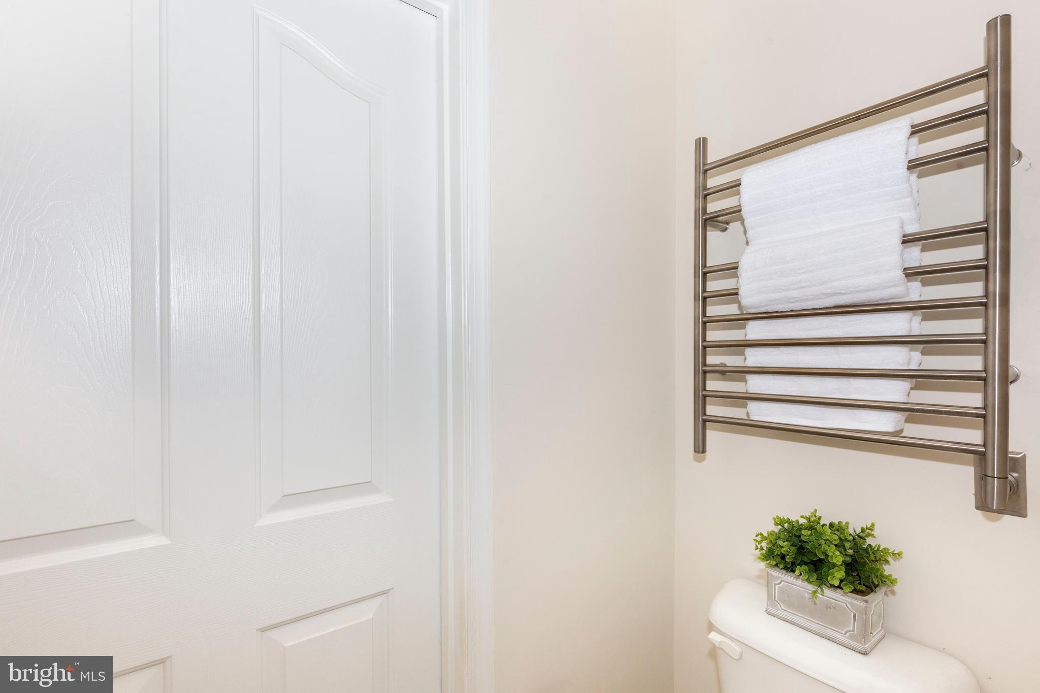 GREENVALE MEWS - Residential