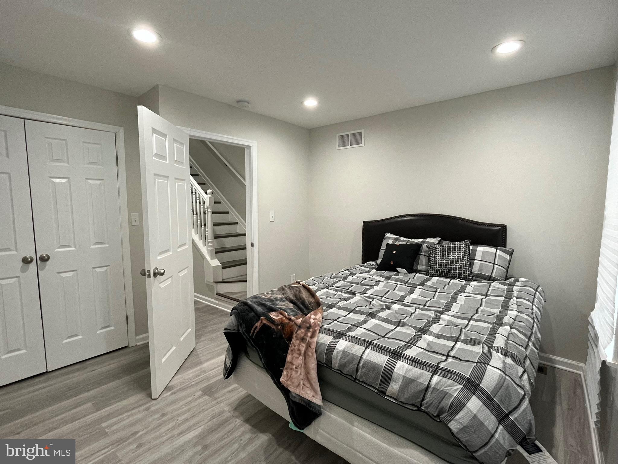 OLIVER - Residential