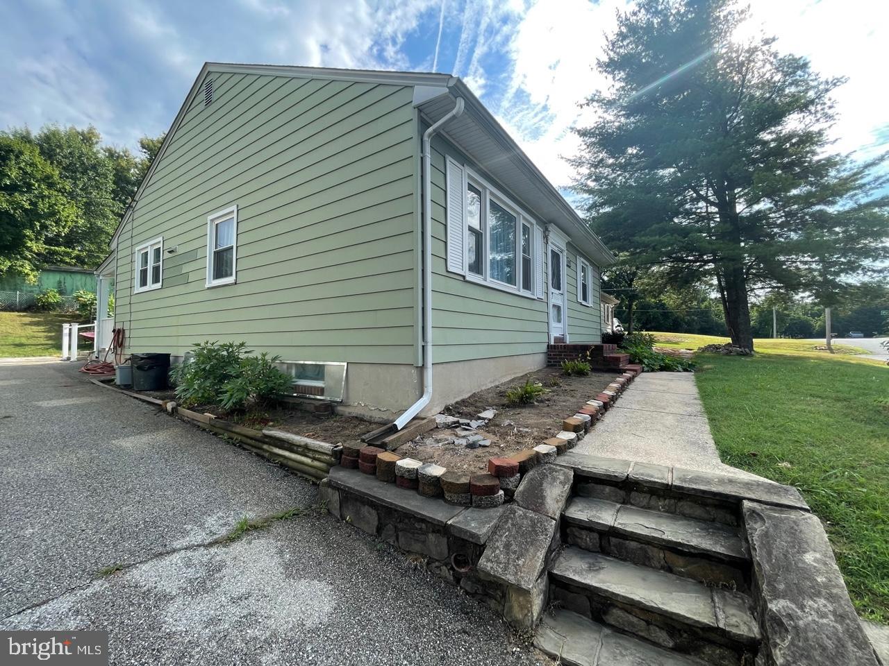 SULPHUR SPRING HEIGHTS - Residential