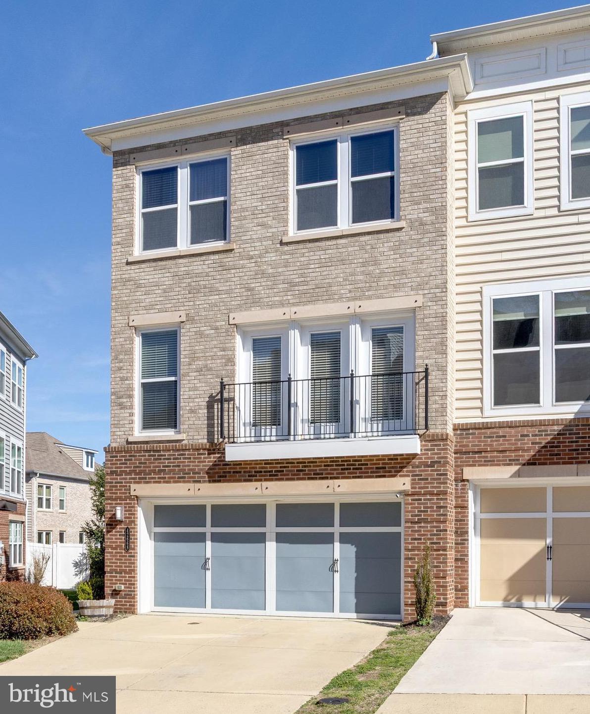 BRAMBLETON - Residential