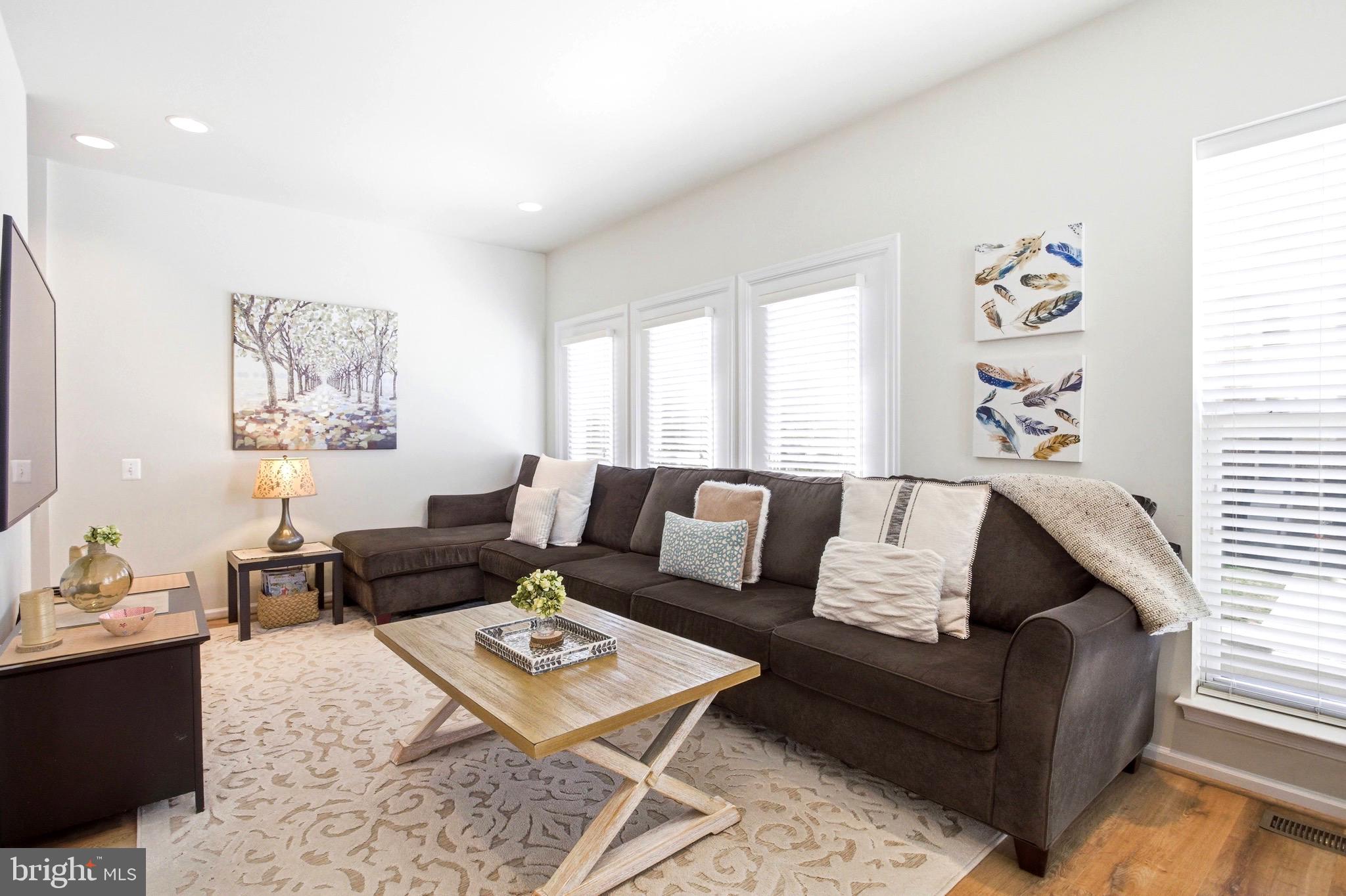 BRAMBLETON - Residential