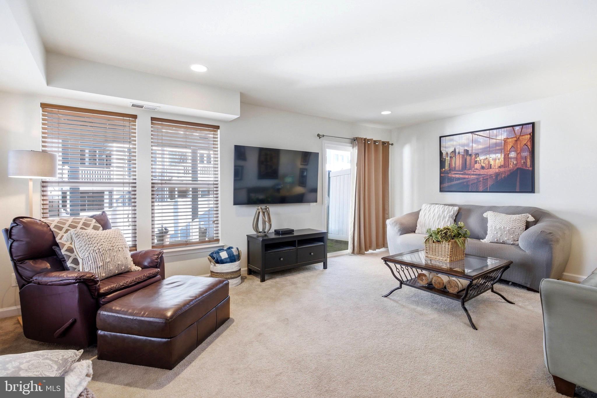 BRAMBLETON - Residential