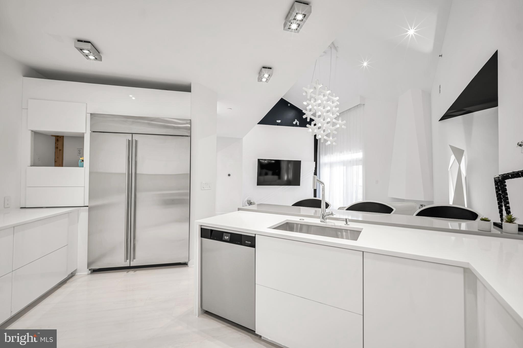 HUNTINGDON PLACE - Residential