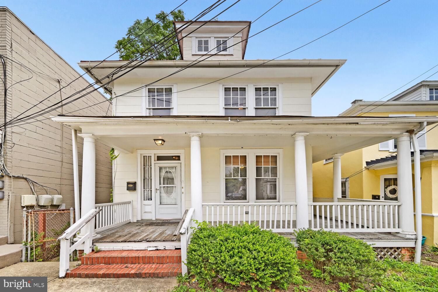 31 LAFAYETTE AVENUE