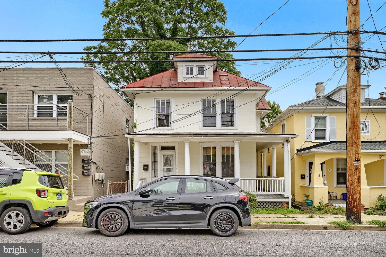 31 LAFAYETTE AVENUE