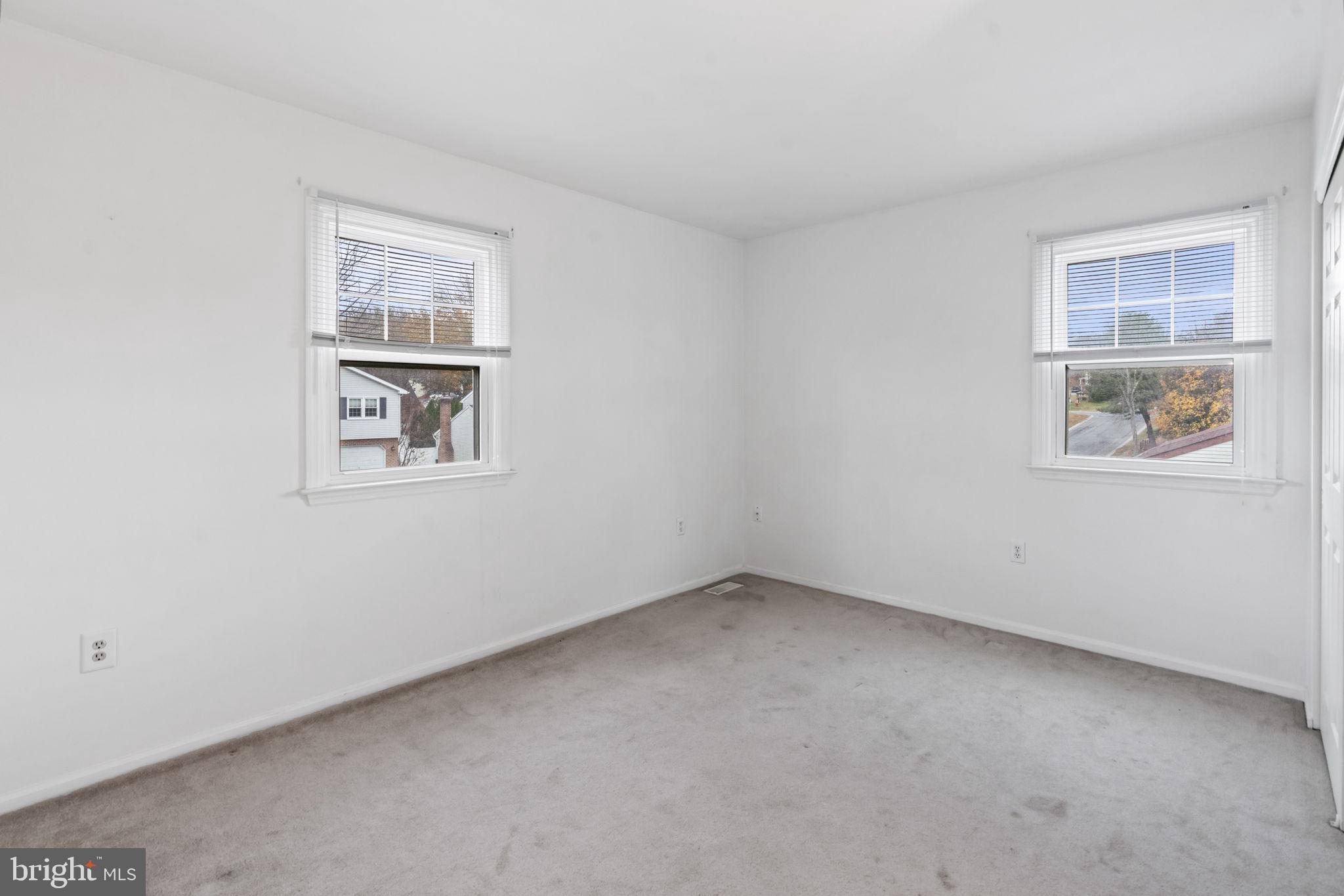 MAPLE SPRINGS - Residential