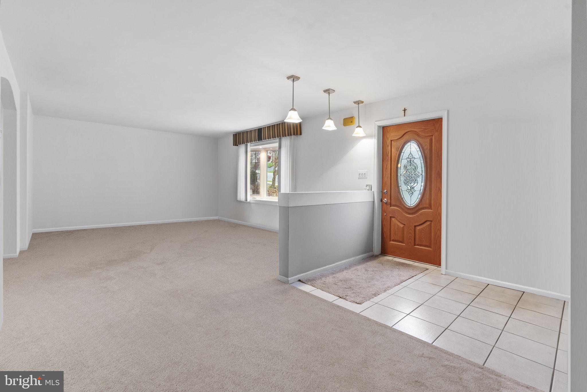 MAPLE SPRINGS - Residential