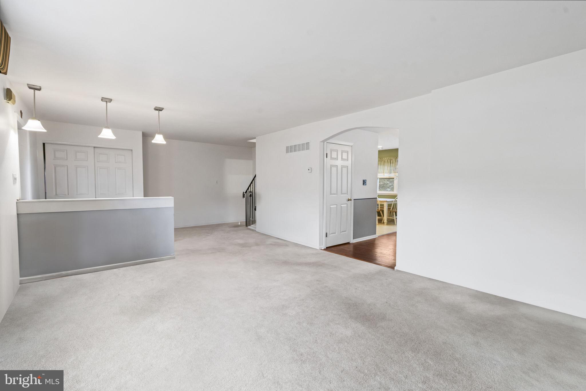 MAPLE SPRINGS - Residential