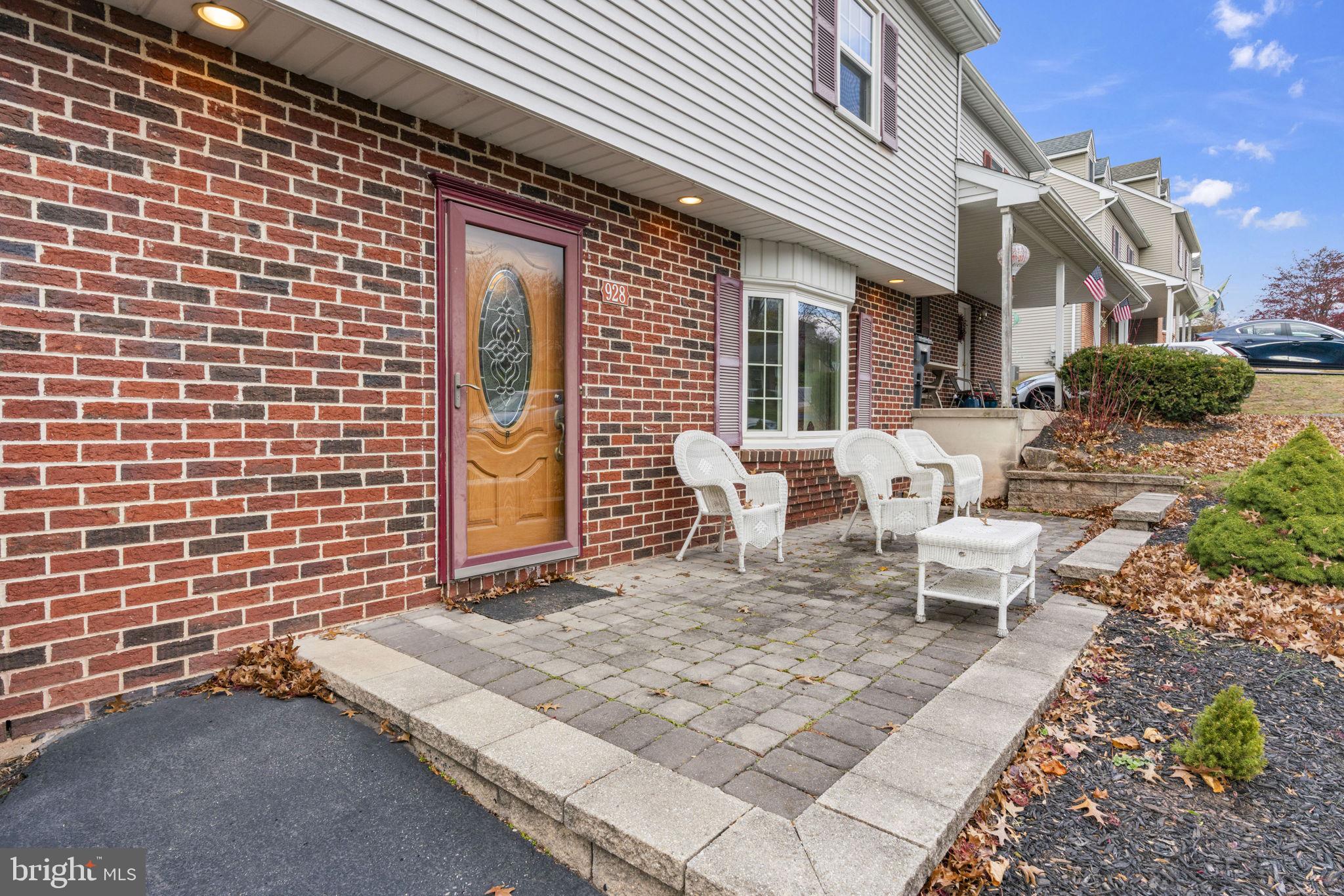 MAPLE SPRINGS - Residential