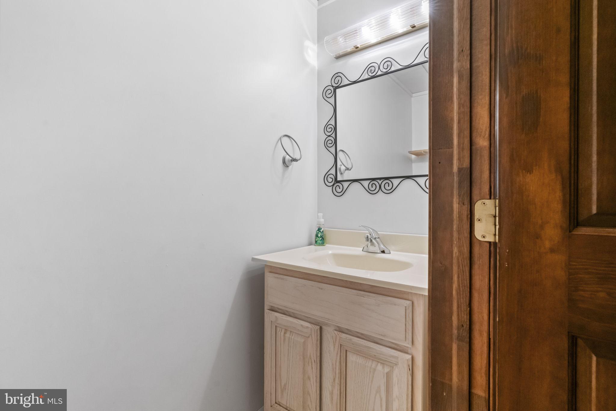 MAPLE SPRINGS - Residential