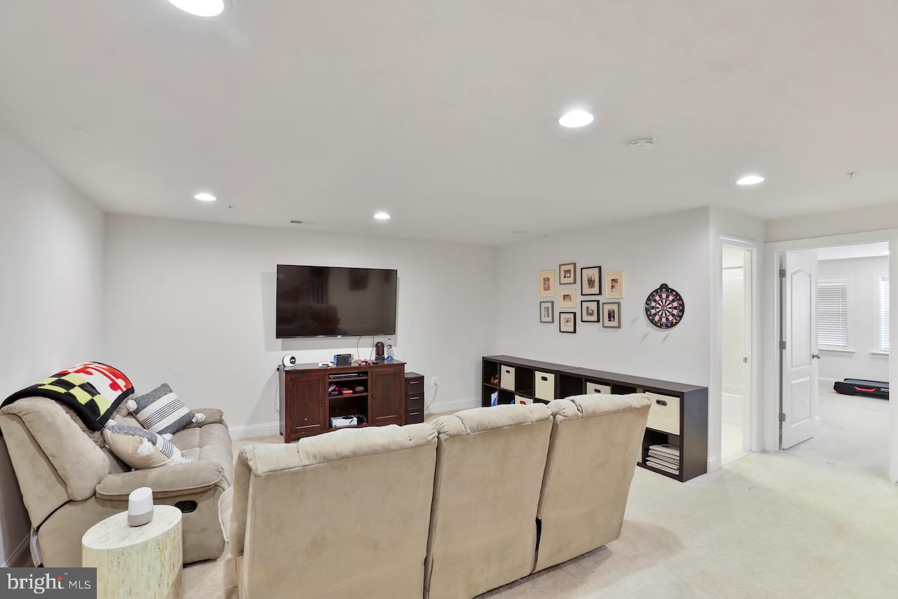 BRUNSWICK CROSSING - Residential