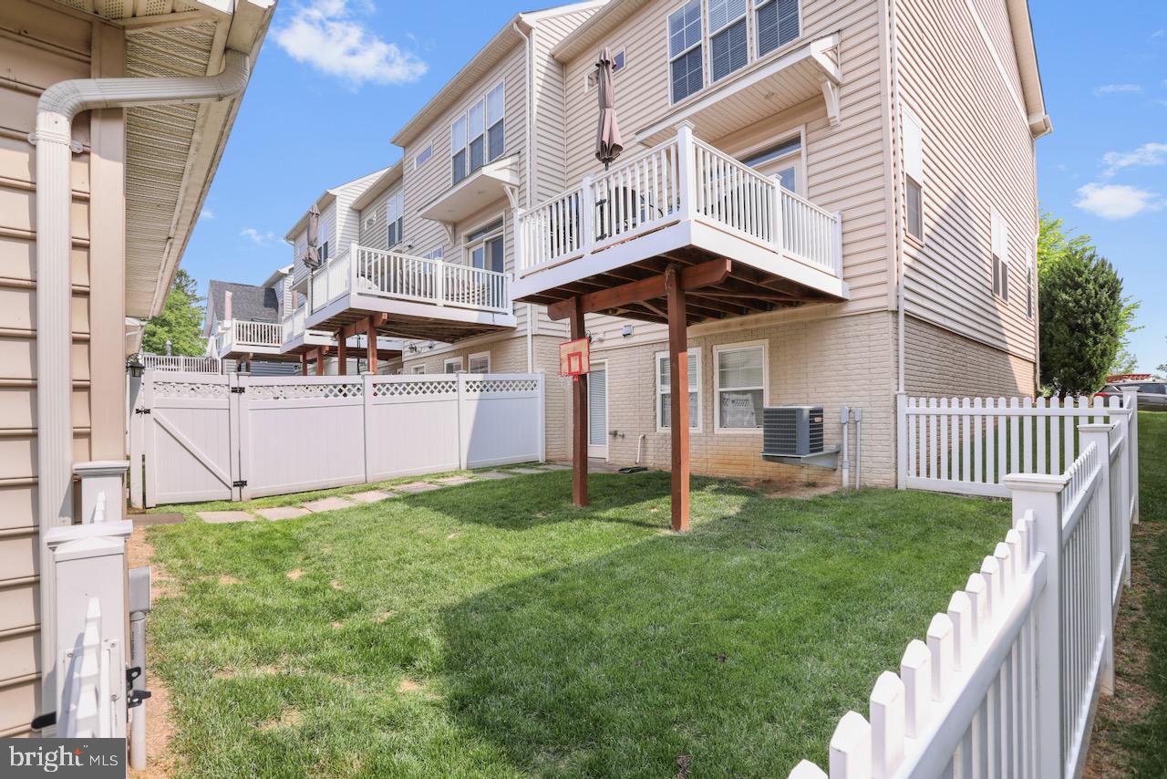 BRUNSWICK CROSSING - Residential