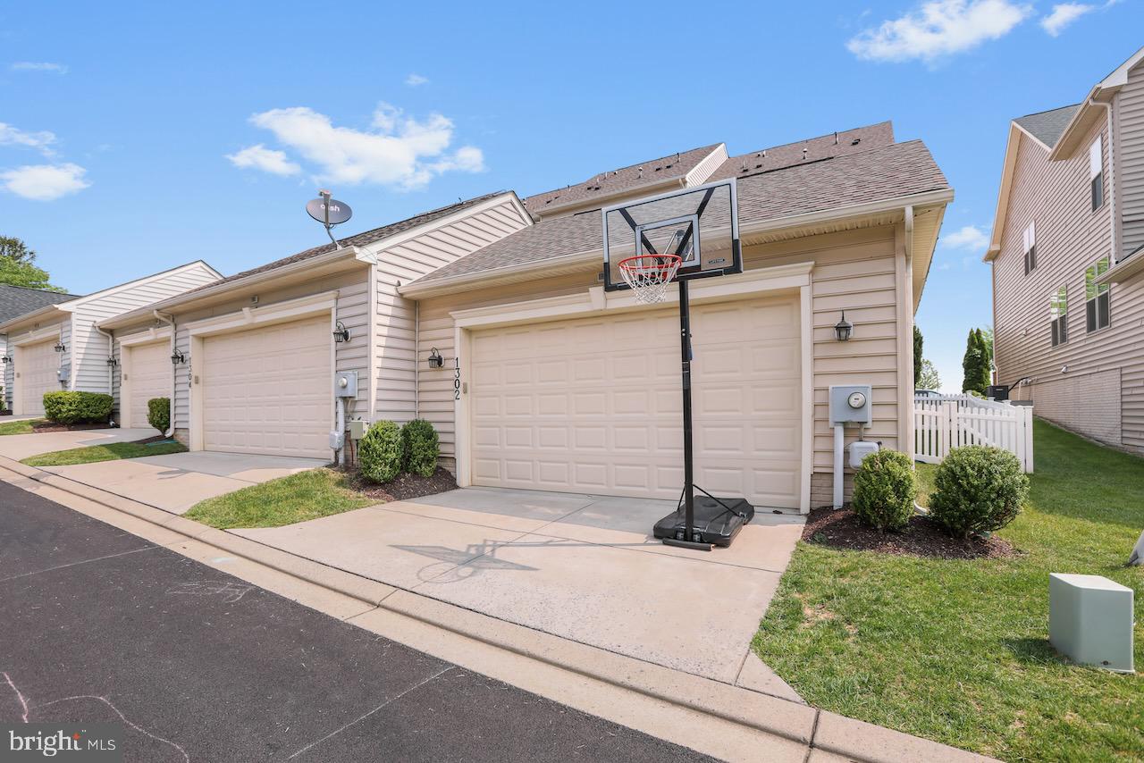 BRUNSWICK CROSSING - Residential