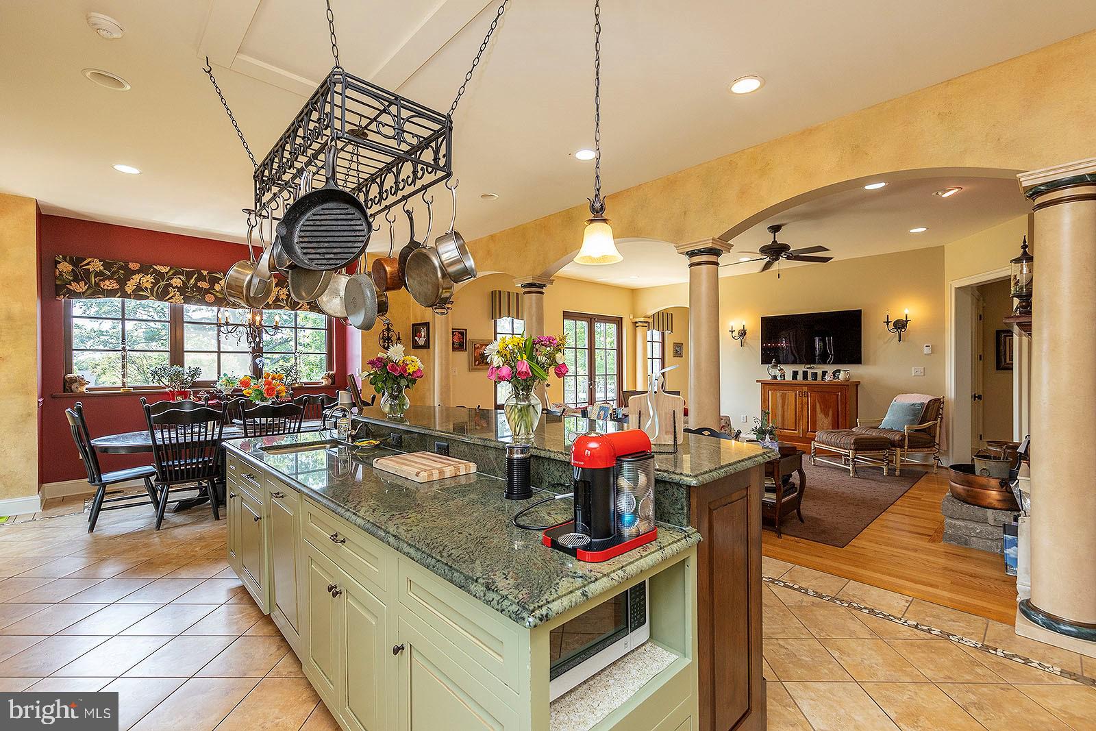 LONG MEADOWS - Residential