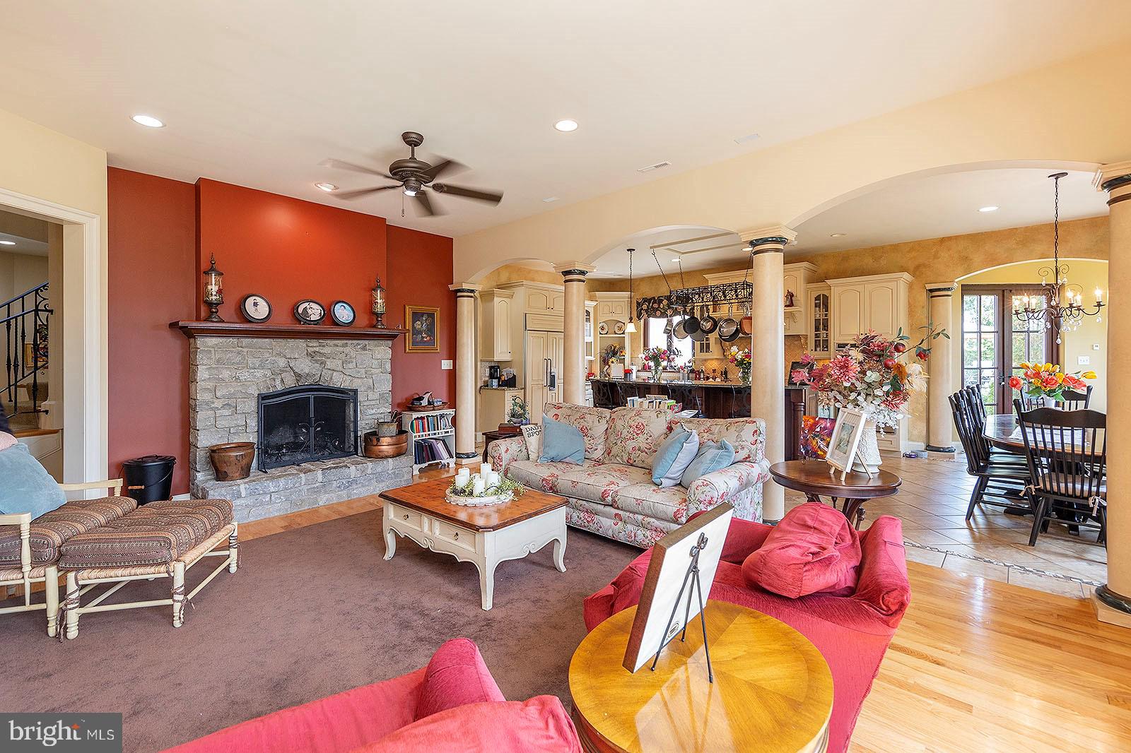 LONG MEADOWS - Residential