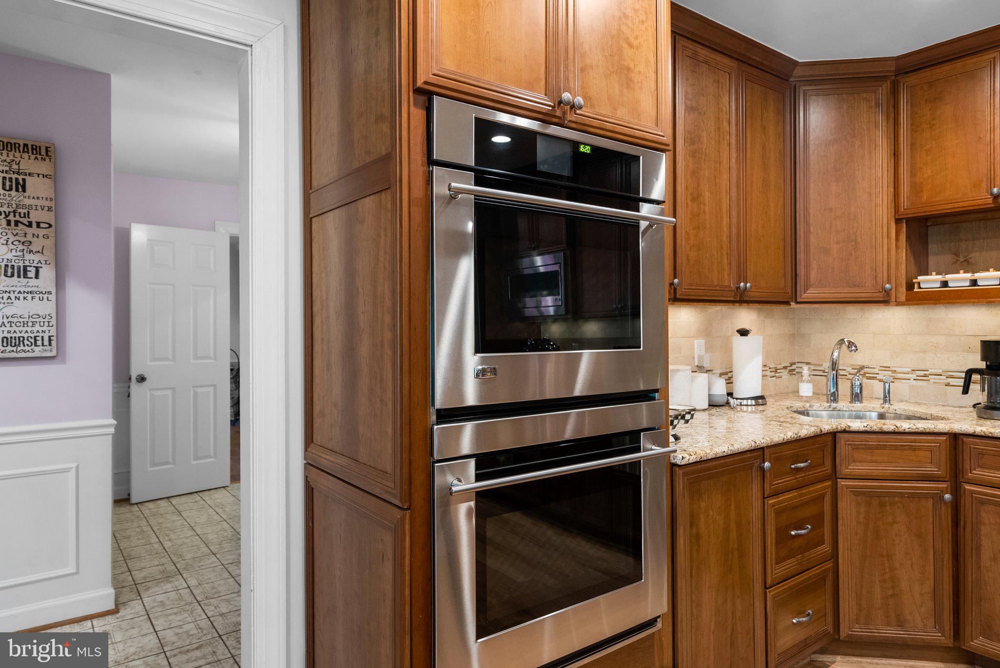 TANTALLON ON THE POTOMAC - Residential