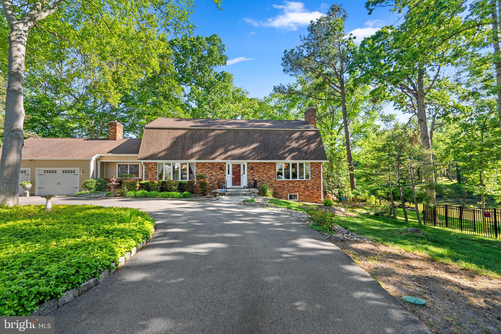 TANTALLON ON THE POTOMAC - Residential