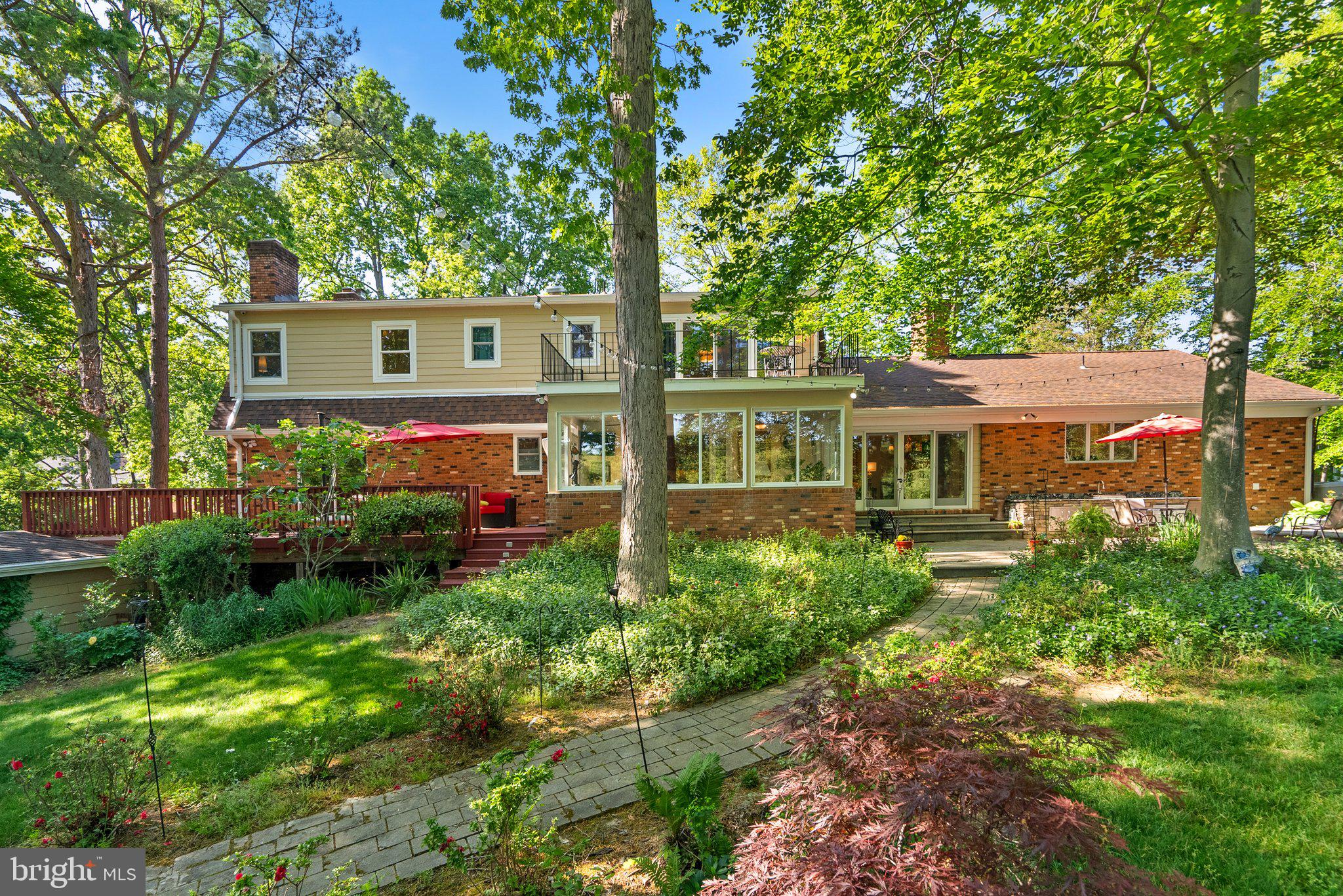 TANTALLON ON THE POTOMAC - Residential