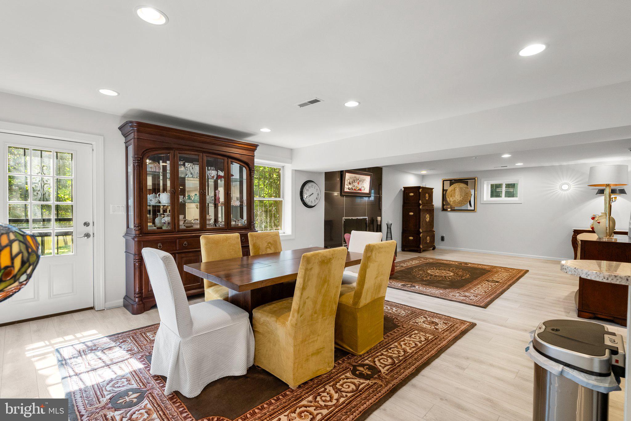 TANTALLON ON THE POTOMAC - Residential