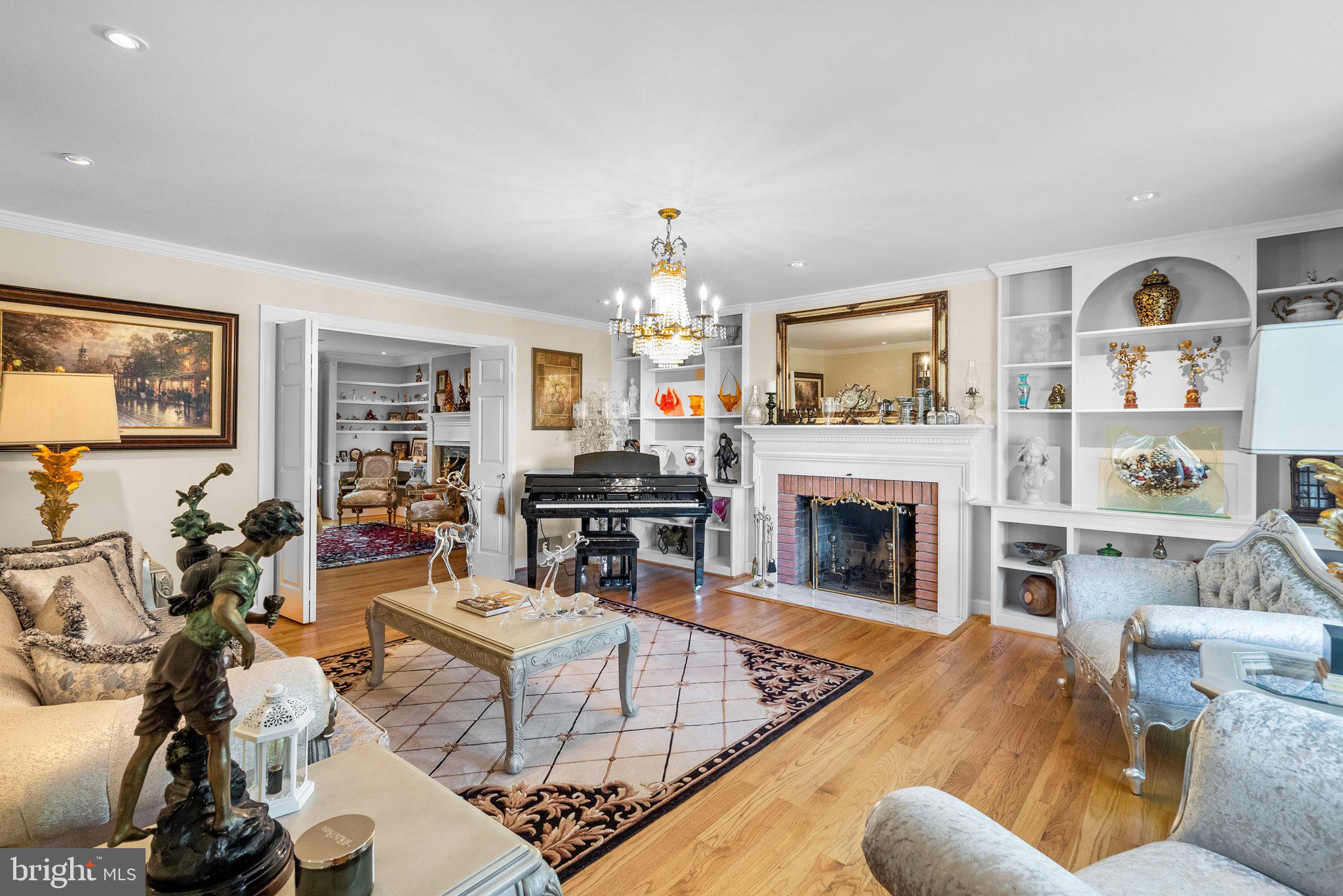 TANTALLON ON THE POTOMAC - Residential