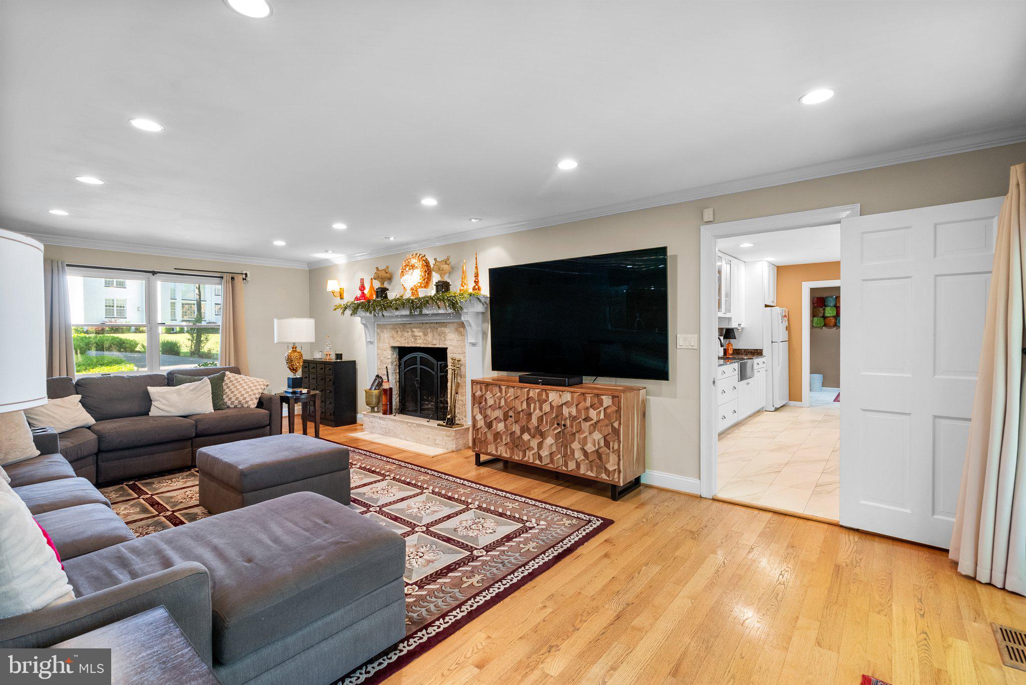 TANTALLON ON THE POTOMAC - Residential