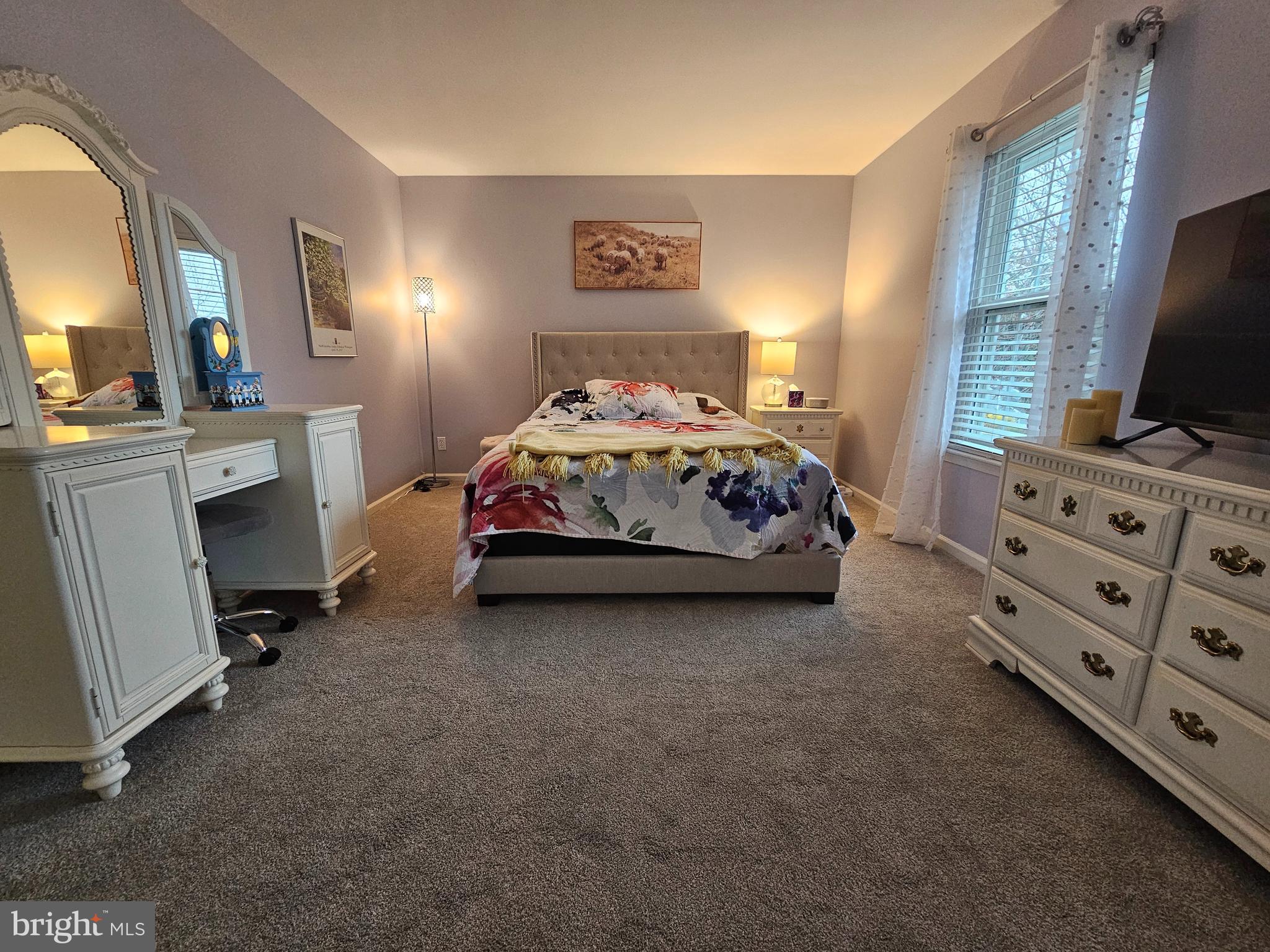 BRADFORD SQUARE - Residential Lease