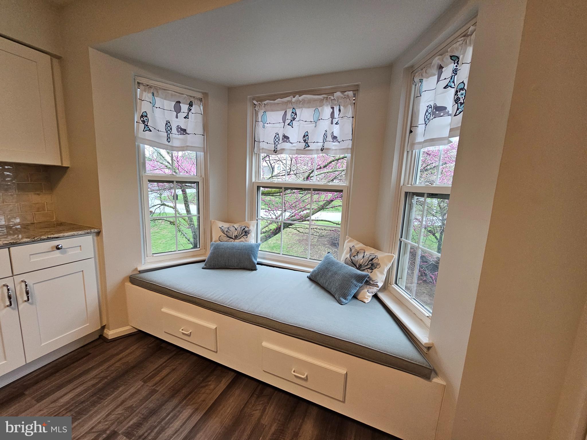 BRADFORD SQUARE - Residential Lease