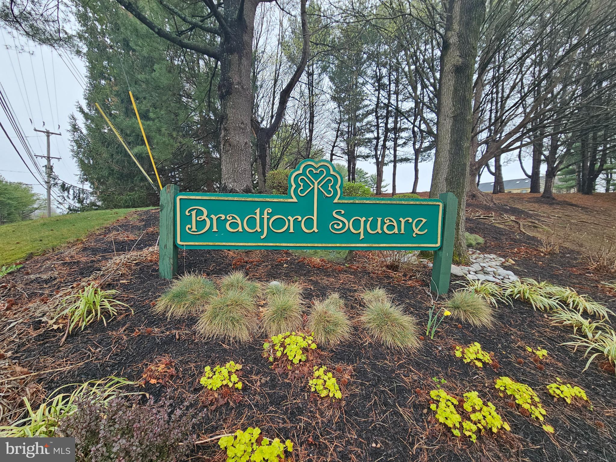 BRADFORD SQUARE - Residential Lease