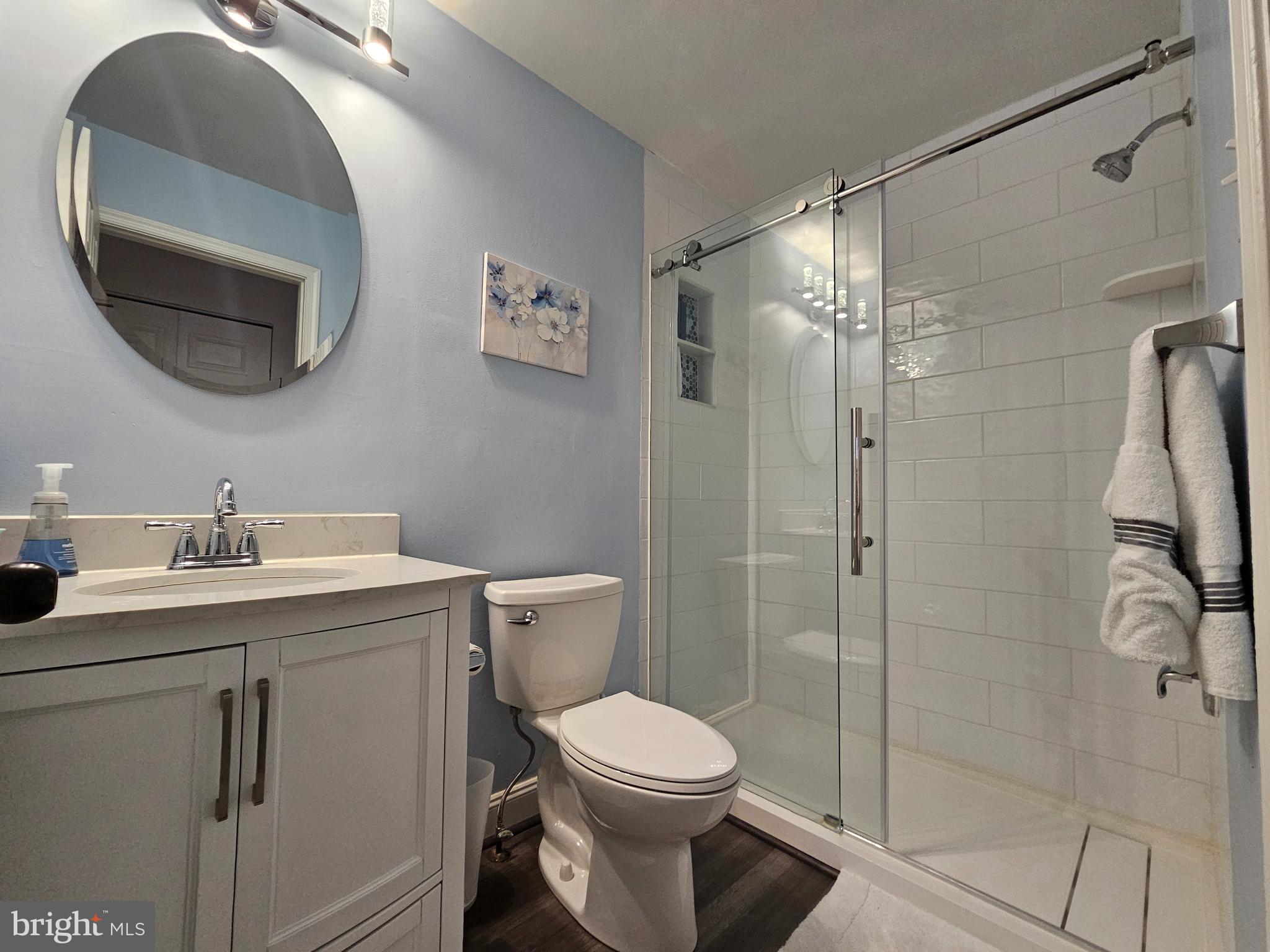 BRADFORD SQUARE - Residential Lease