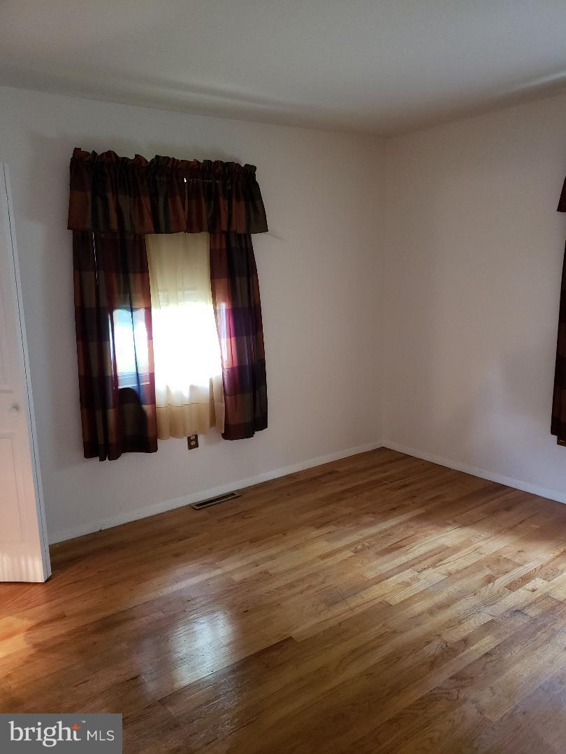 QUINCE ORCHARD VALLEY - Residential