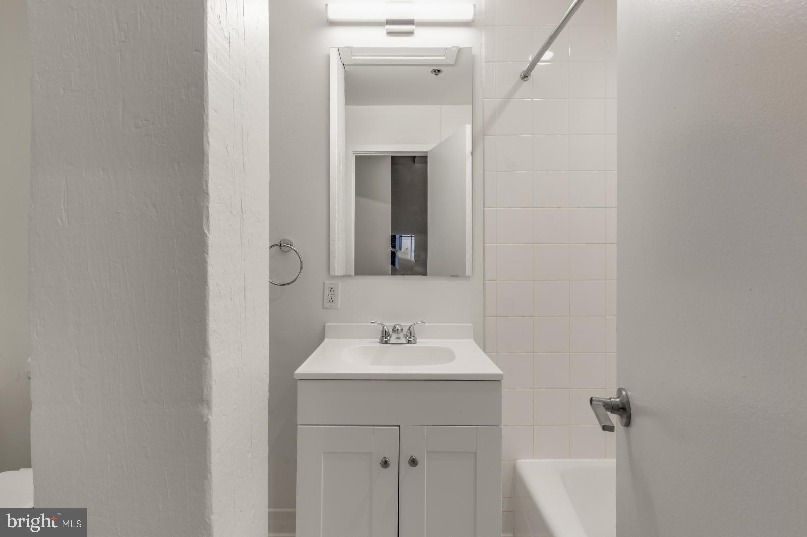 OLD CITY - Residential Lease