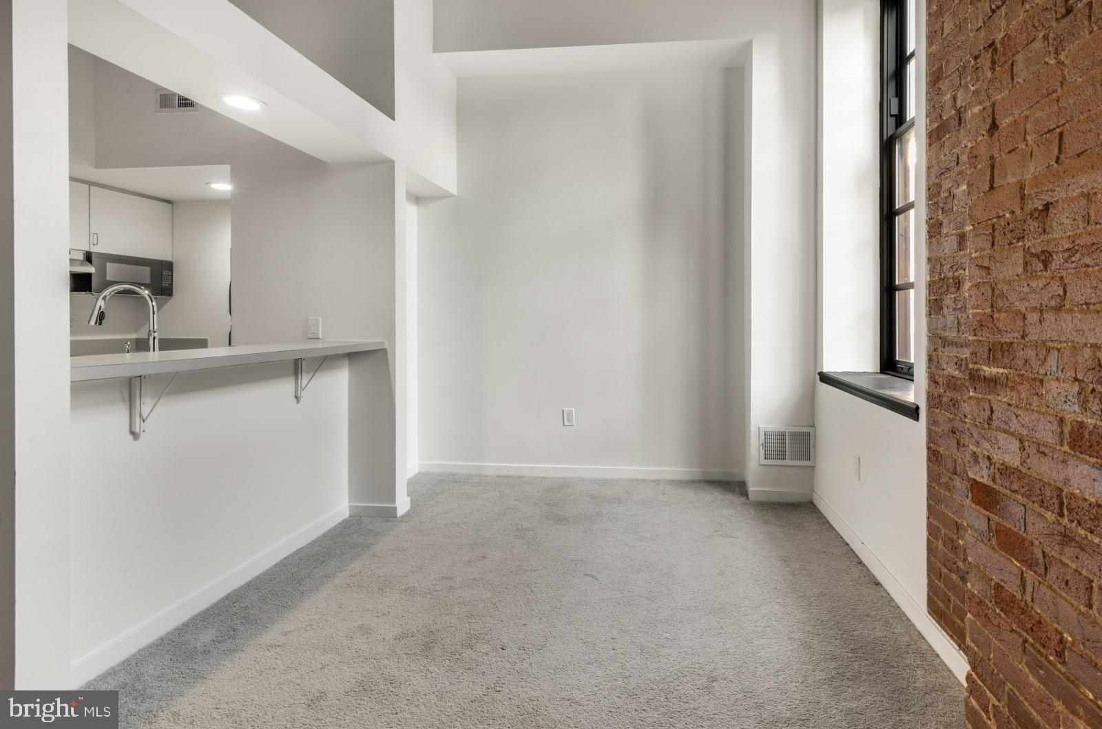 OLD CITY - Residential Lease