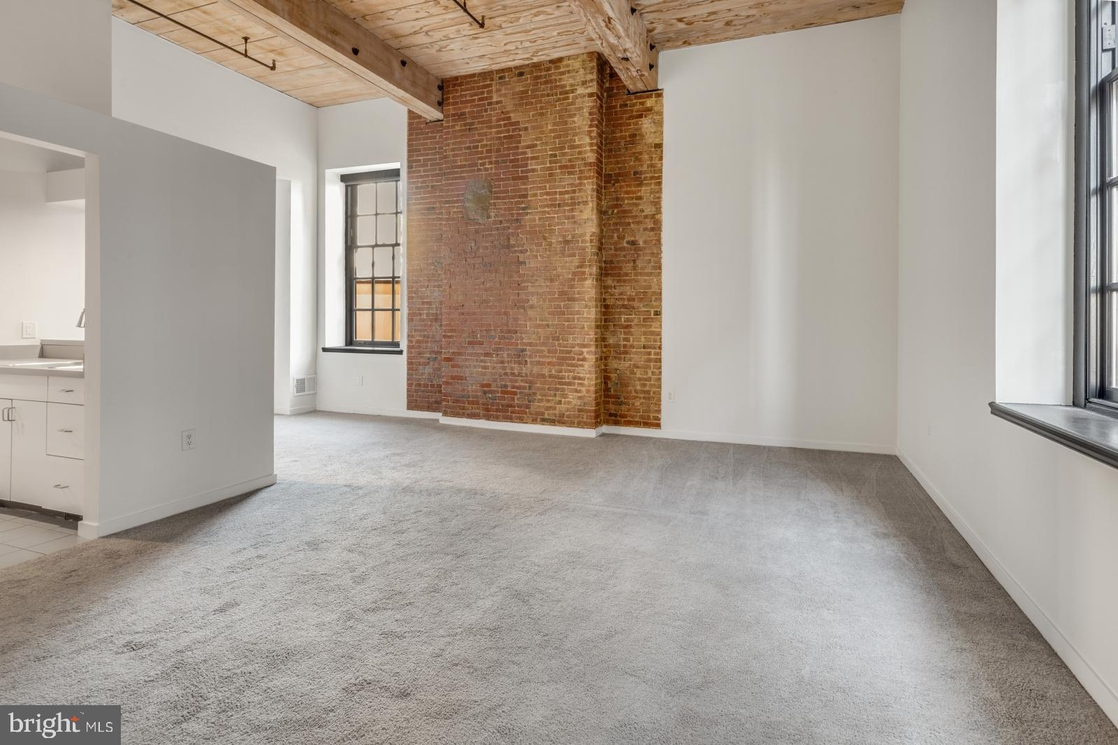 OLD CITY - Residential Lease