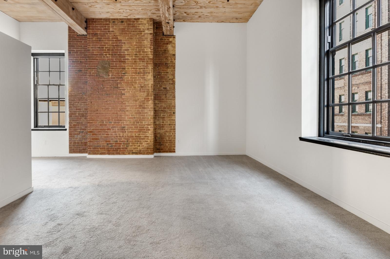 OLD CITY - Residential Lease