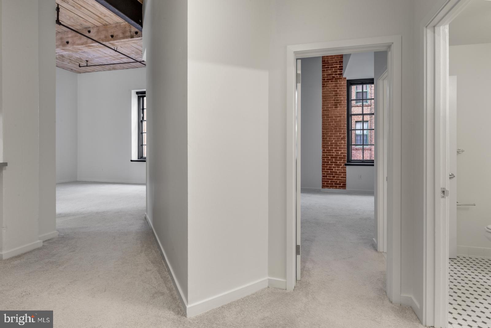 OLD CITY - Residential Lease