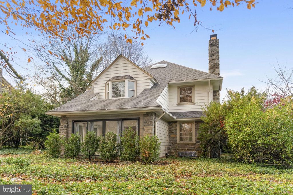 Photo of 13 E Newfield Way, BALA CYNWYD, PA 19004 (MLS # PAMC2168380)