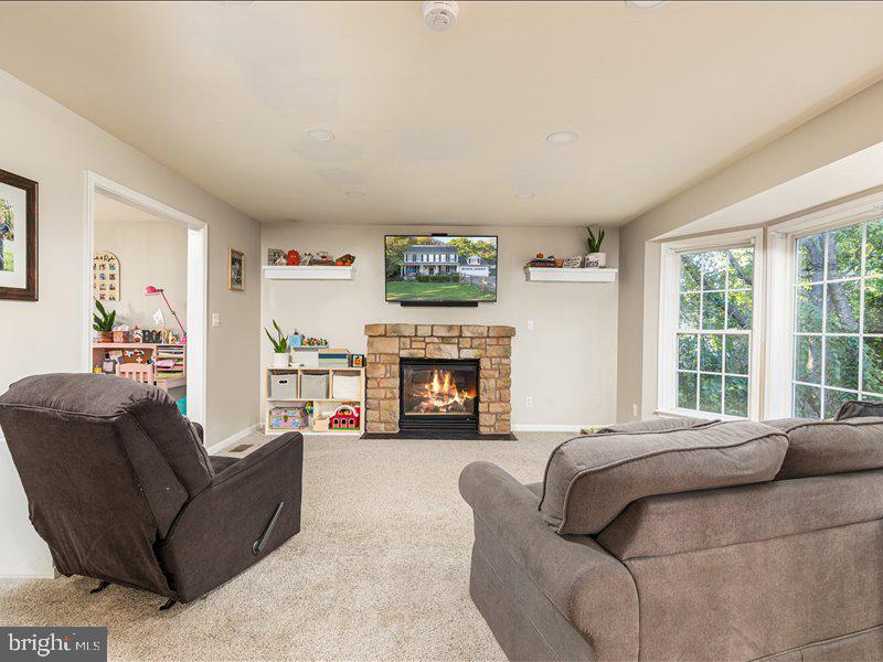 EMANCIPATION GROUNDS - Residential