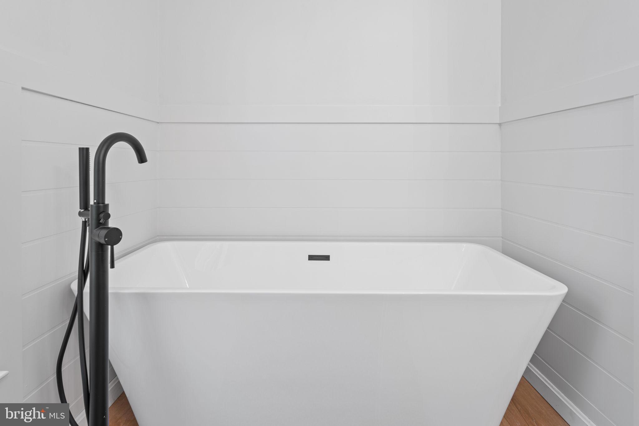 EMANCIPATION GROUNDS - Residential